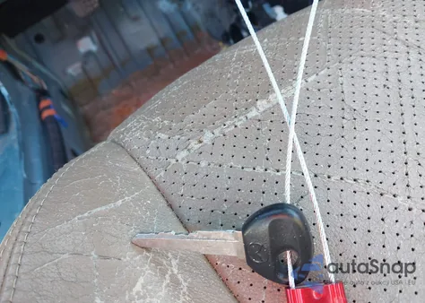 2001 Mazda Mx-5 Miata Ls/Special Edition z USA, uszkodzony, nr VIN JM1NB353X10212667